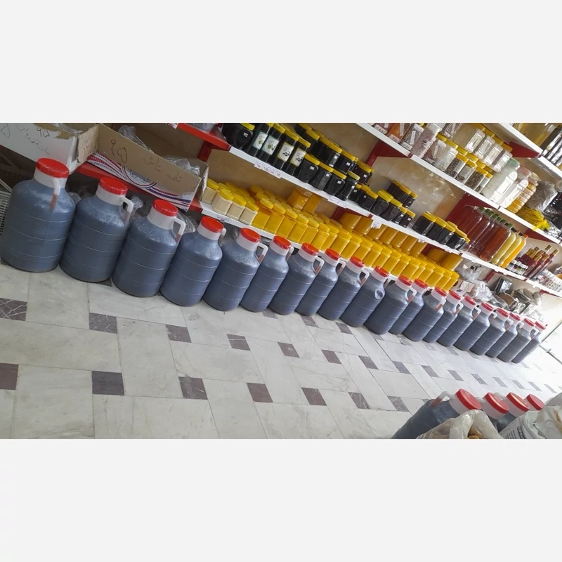 شیره انگور طبیعی تازه  با غلظت بالا و خوش عطر و طعم